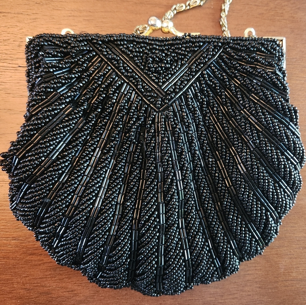 La Regale Black Beaded Small Vintage Evening Bag Purse Clam Shell Design